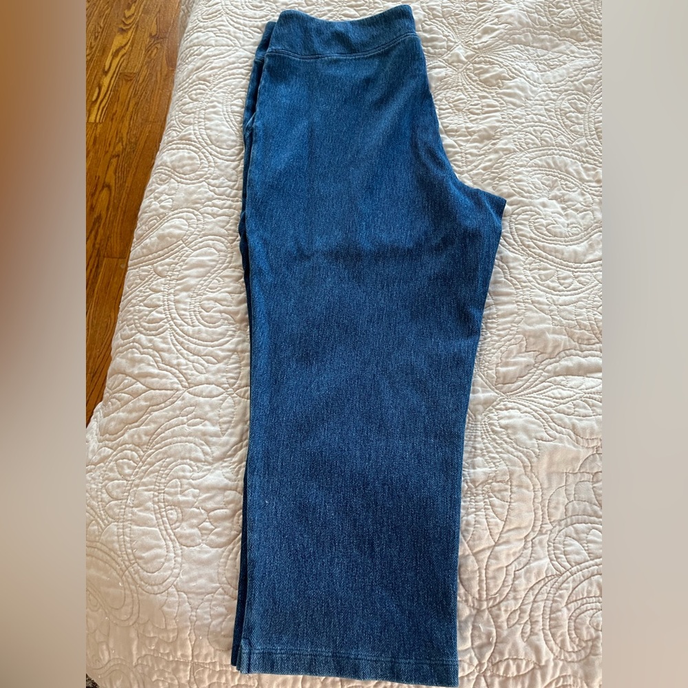 Blue stretch fabric for a sleeker look, shape enhancing Women with control